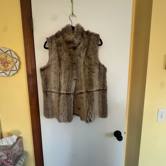 Jackets & Blazers - Reversible Faux Suede & Faux Fur Vest – Women’s Medium (Approx.)